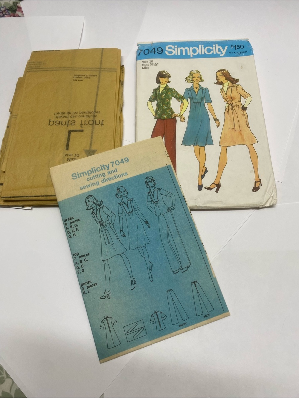 Simplicity misses dress top & pants fits size large cut sewing pattern 1970